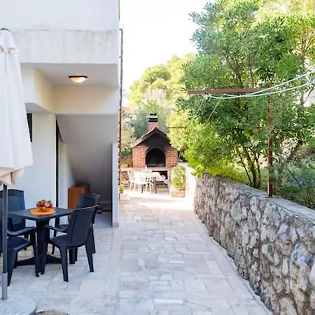 Charming In - 25 M² - Parking Included דירה *