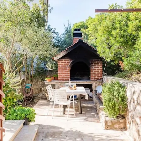 Apartament Charming In - 25 M² - Parking Included Zavala