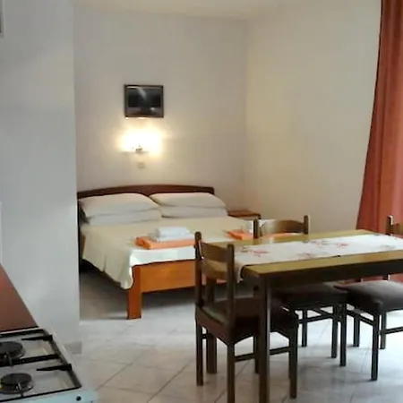 Apartman Charming In - 25 M² - Parking Included *