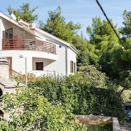 Charming In - 25 M² - Parking Included * Zavala